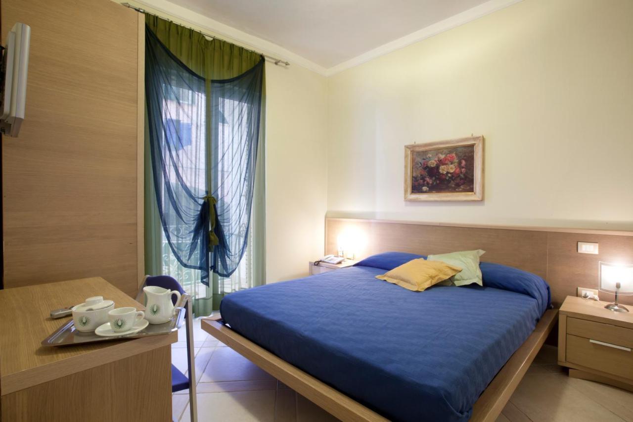 Posidonia Residence Ischia Bagian luar foto